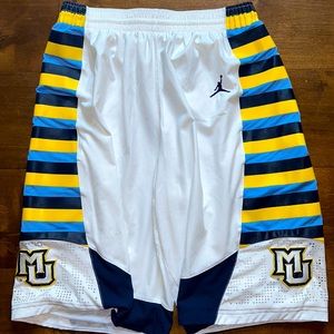 Men’s Jordan Marquette Basketball Shorts Size Large College Jimmy Butler Wade